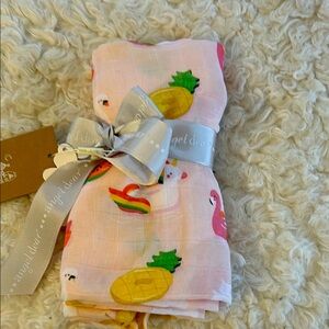 Swaddle blanket Pineapple and Flamingo Floaties Print